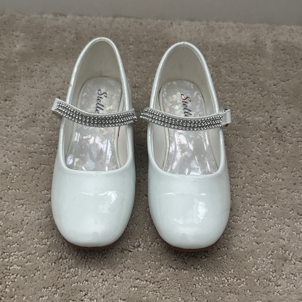 Skechers Kids' Elegant White Dress Shoes with Sparkle Strap